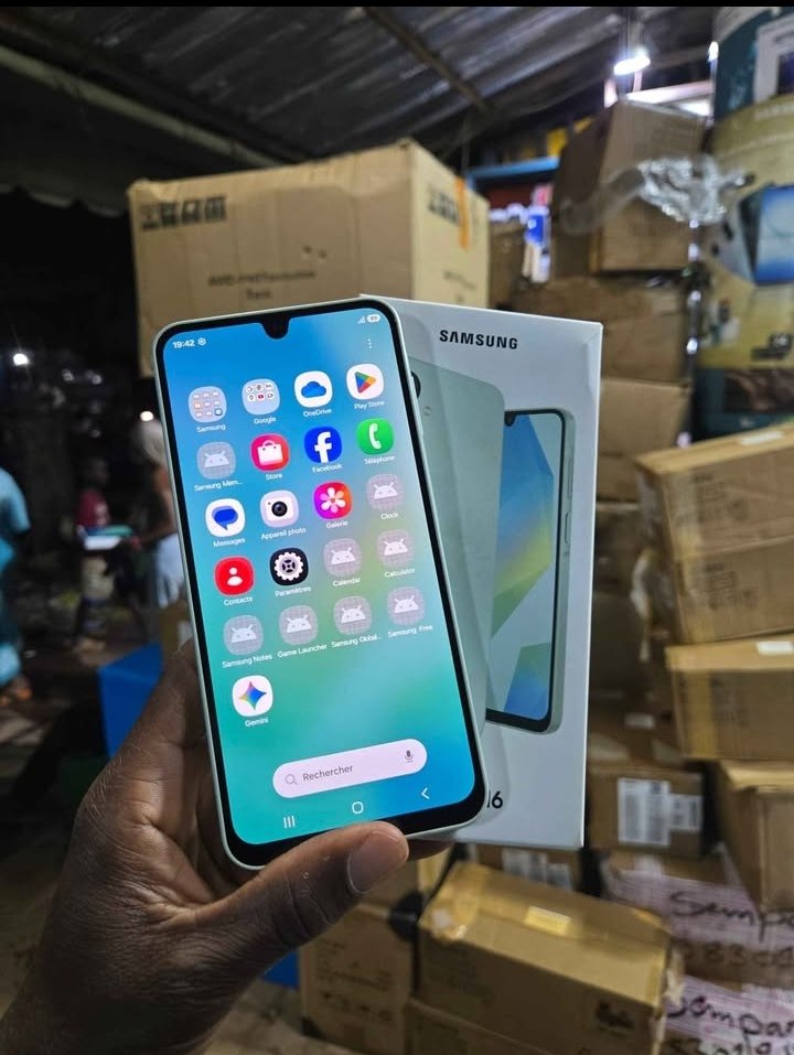 Samsung Galaxy A16 128GB. RAM4