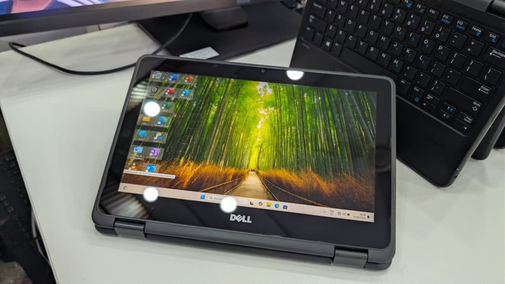 Dell Latitude 3189