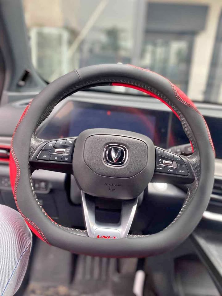 COUVRE VOLANT VOITURE