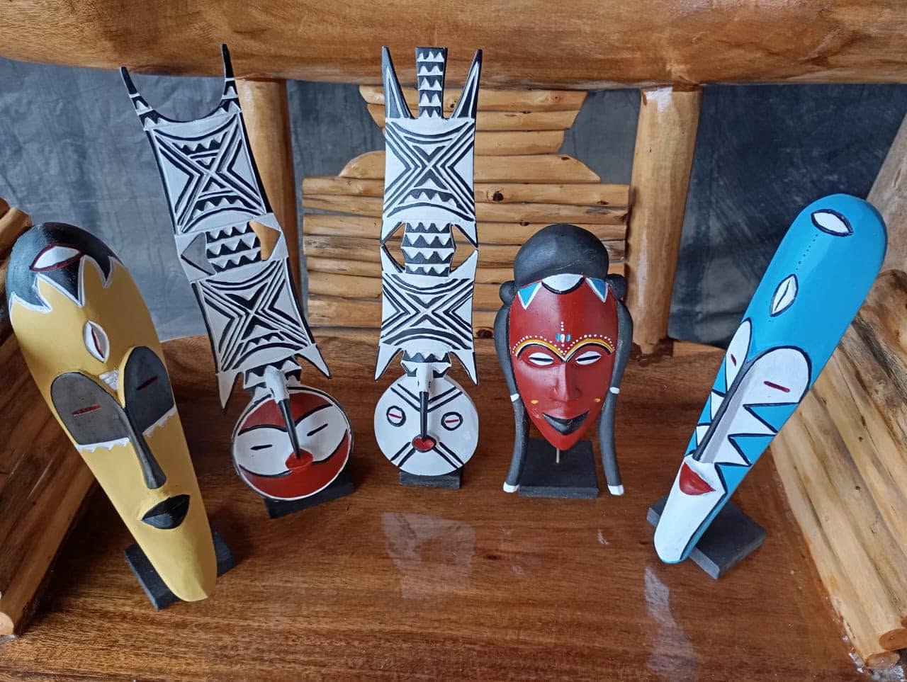Chic masque décoratifs africain